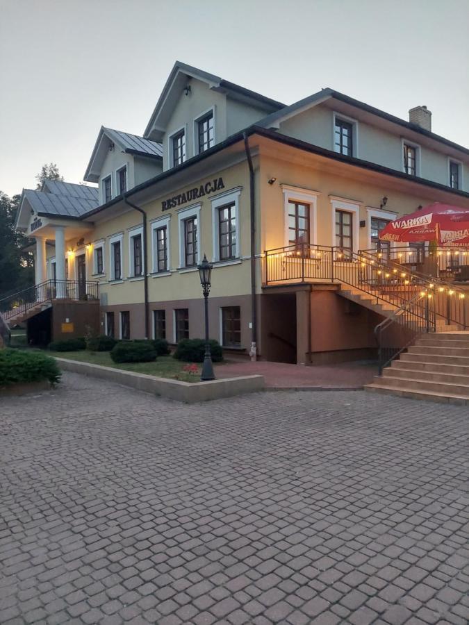 Hotel Rytwiany Eksteriør bilde