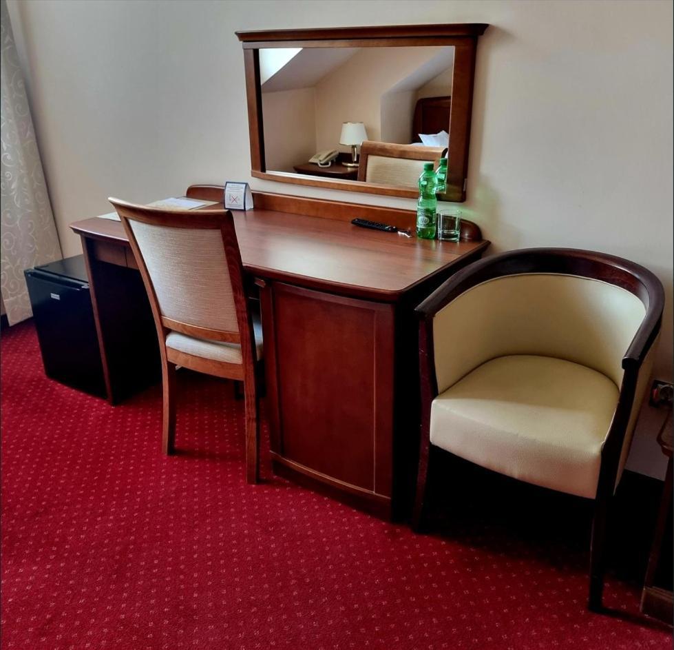 Hotel Rytwiany Eksteriør bilde