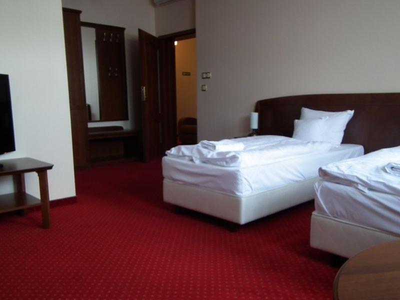 Hotel Rytwiany Eksteriør bilde